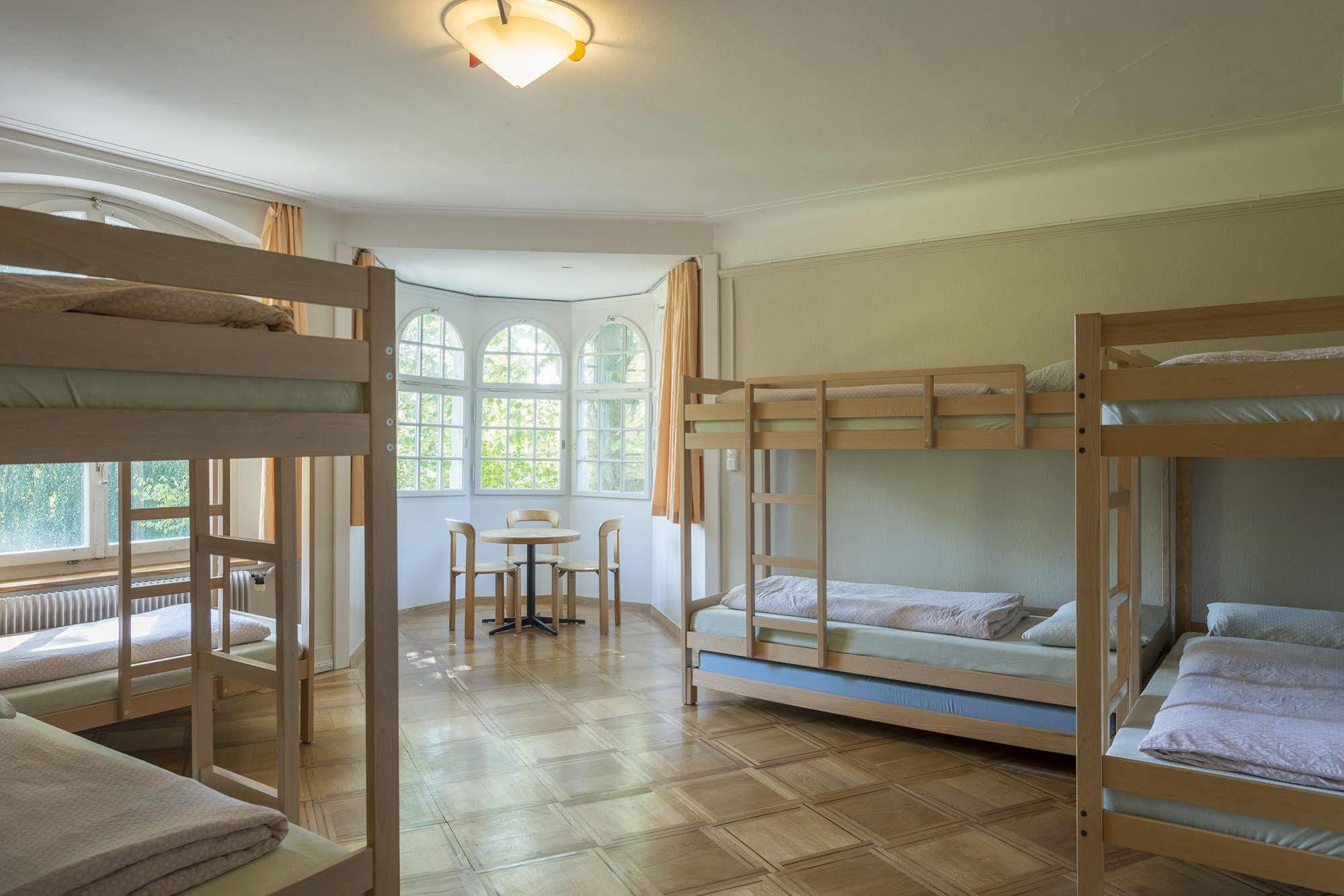 Schaffhausen Youth Hostel Ngoại thất bức ảnh